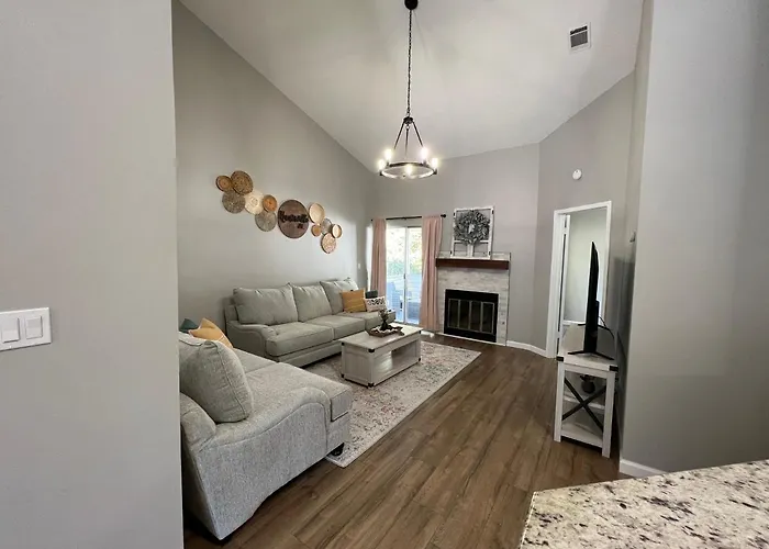 Mid City Condo